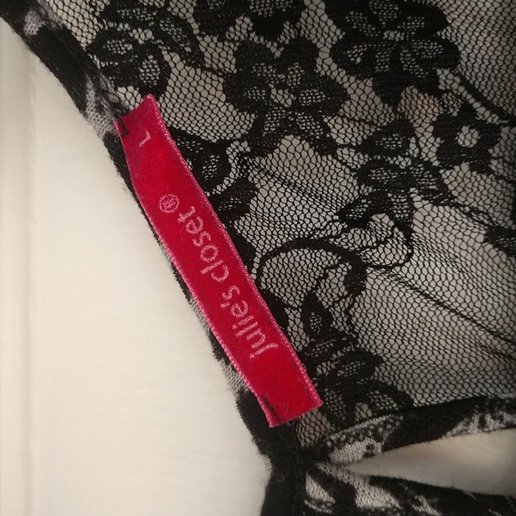 Julie's closet lace tank top size Large - Picture 4 of 10